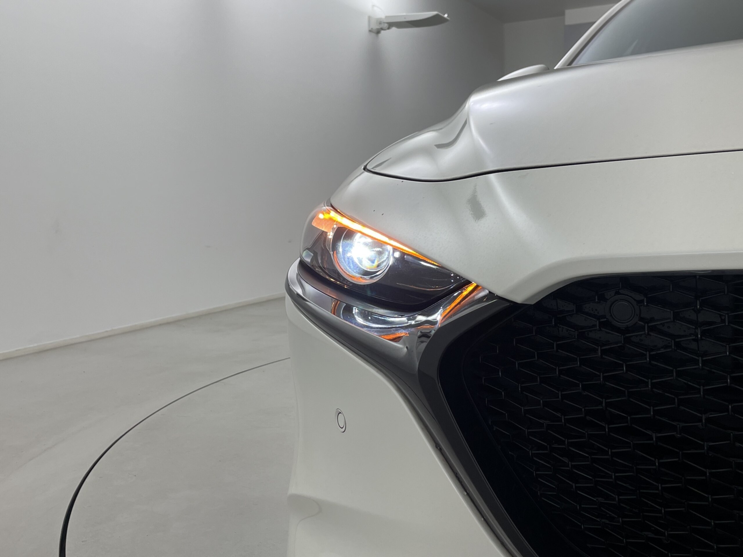 Mazda MAZDA3 Fastback 1.5 15S Touring — photo 9