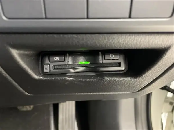 Mazda MAZDA3 Fastback 1.5 15S Touring — photo 8