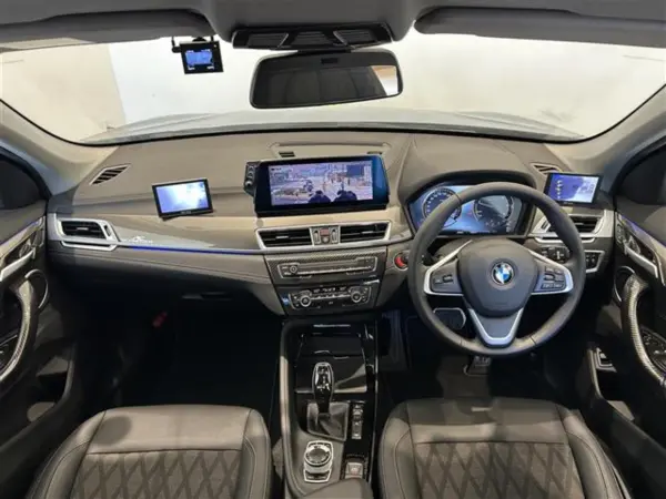 2021 Bmw X1 — photo 2