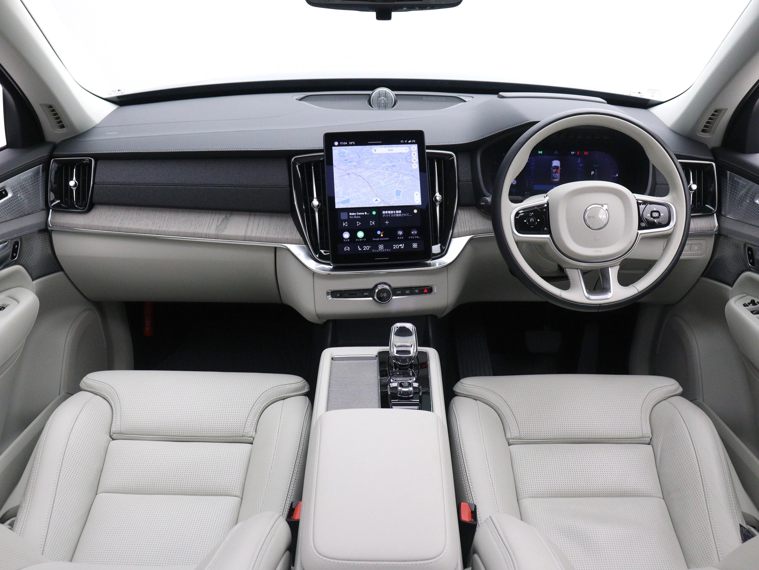 2025 Volvo Xc90 — photo 2