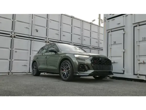Audi SQ5 3.0 4WD with Panoramic Sunroof (District Green M) — thumbnail 1
