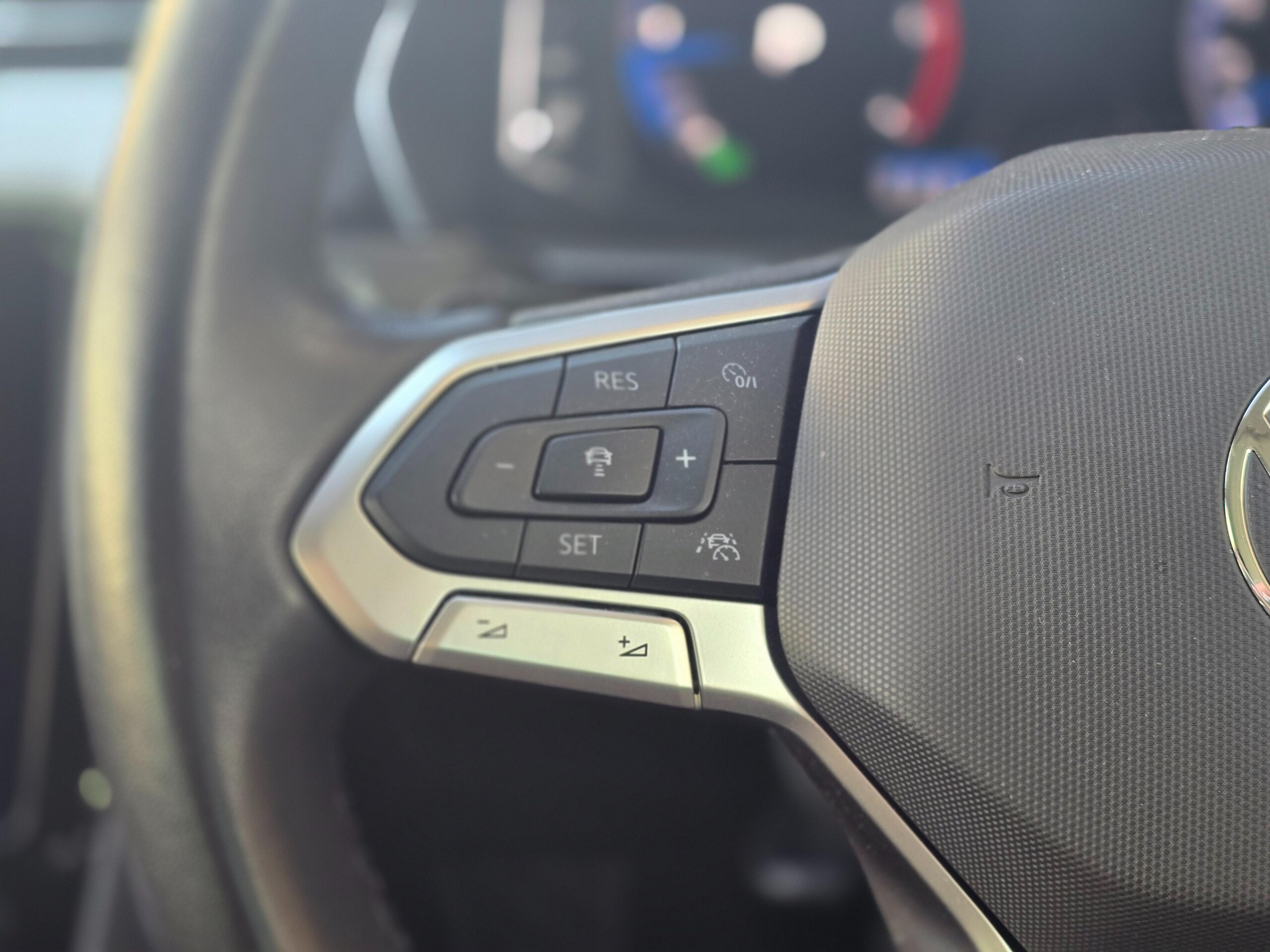 Volkswagen Passat Variant TDI Elegance Diesel Turbo — photo 7