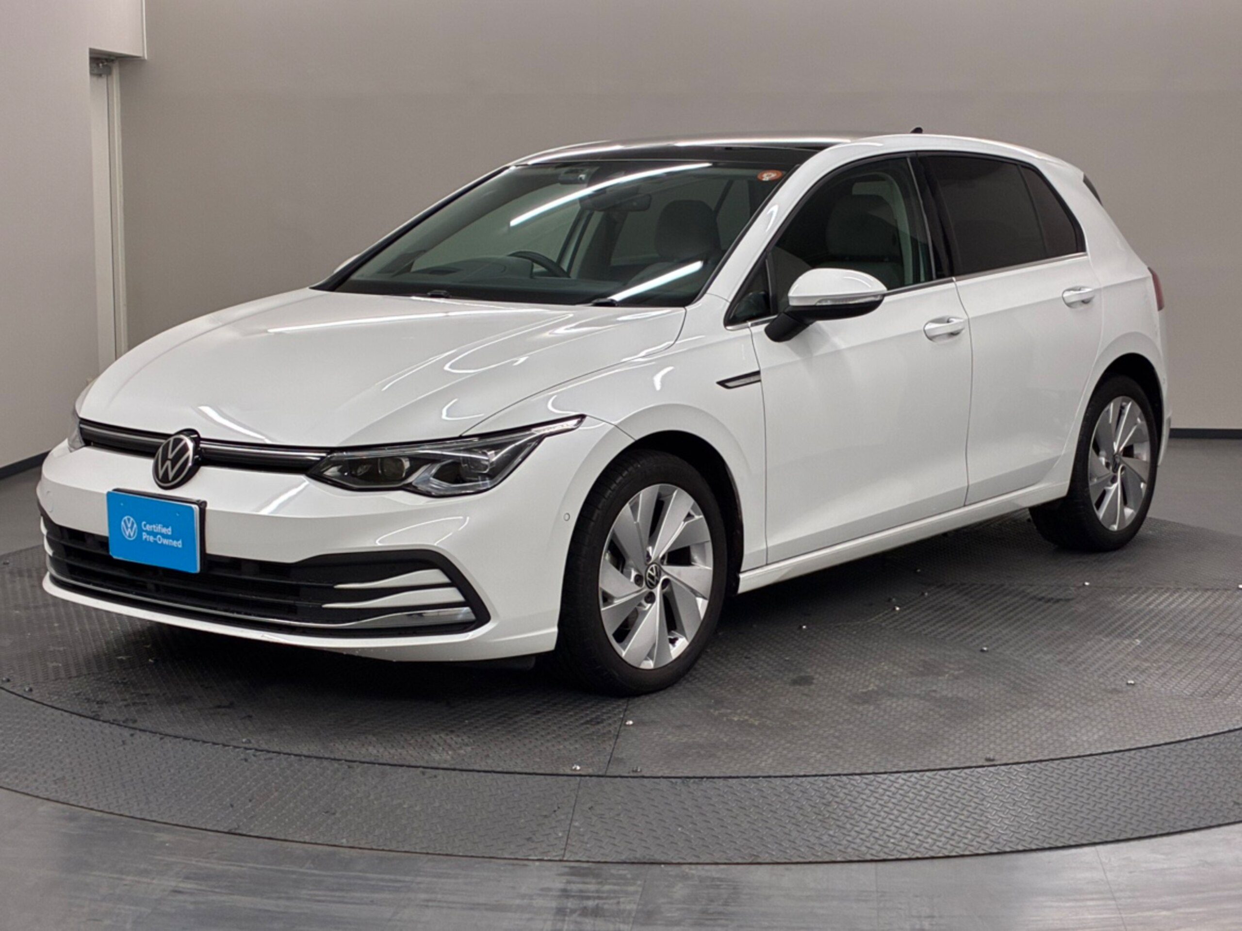 Volkswagen Golf eTSI Style