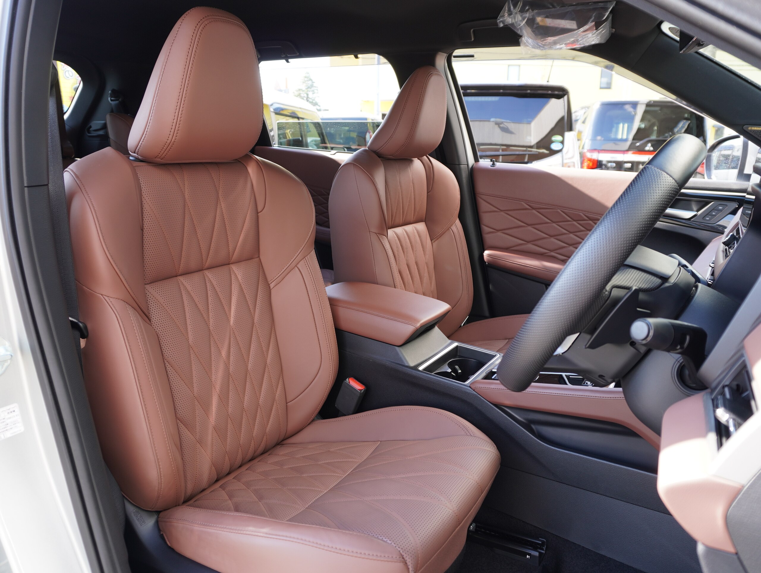 Mitsubishi Outlander PHEV 2.4 P Executive Package 4WD — photo 7