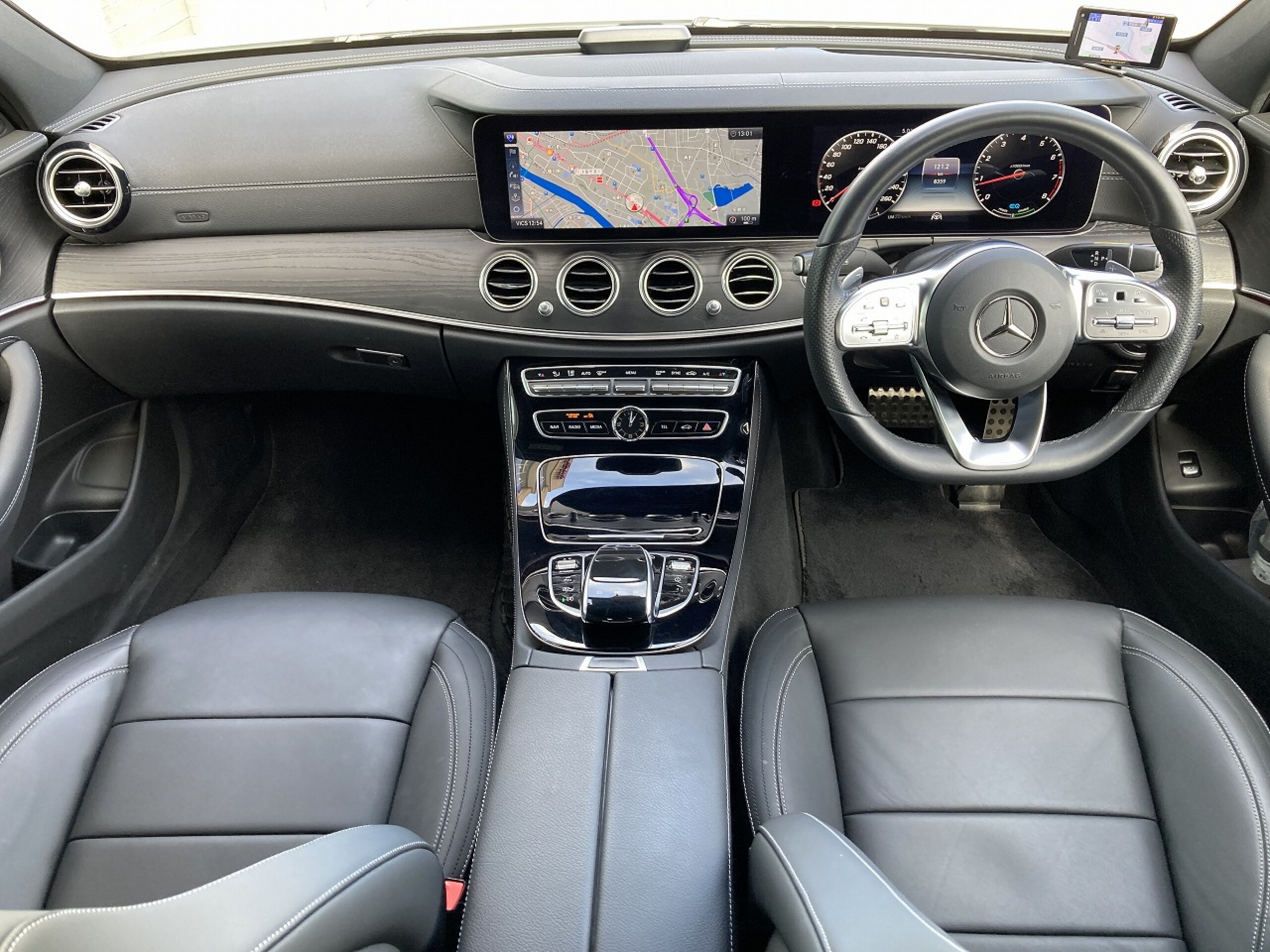 2019 Mercedes E Class — photo 2
