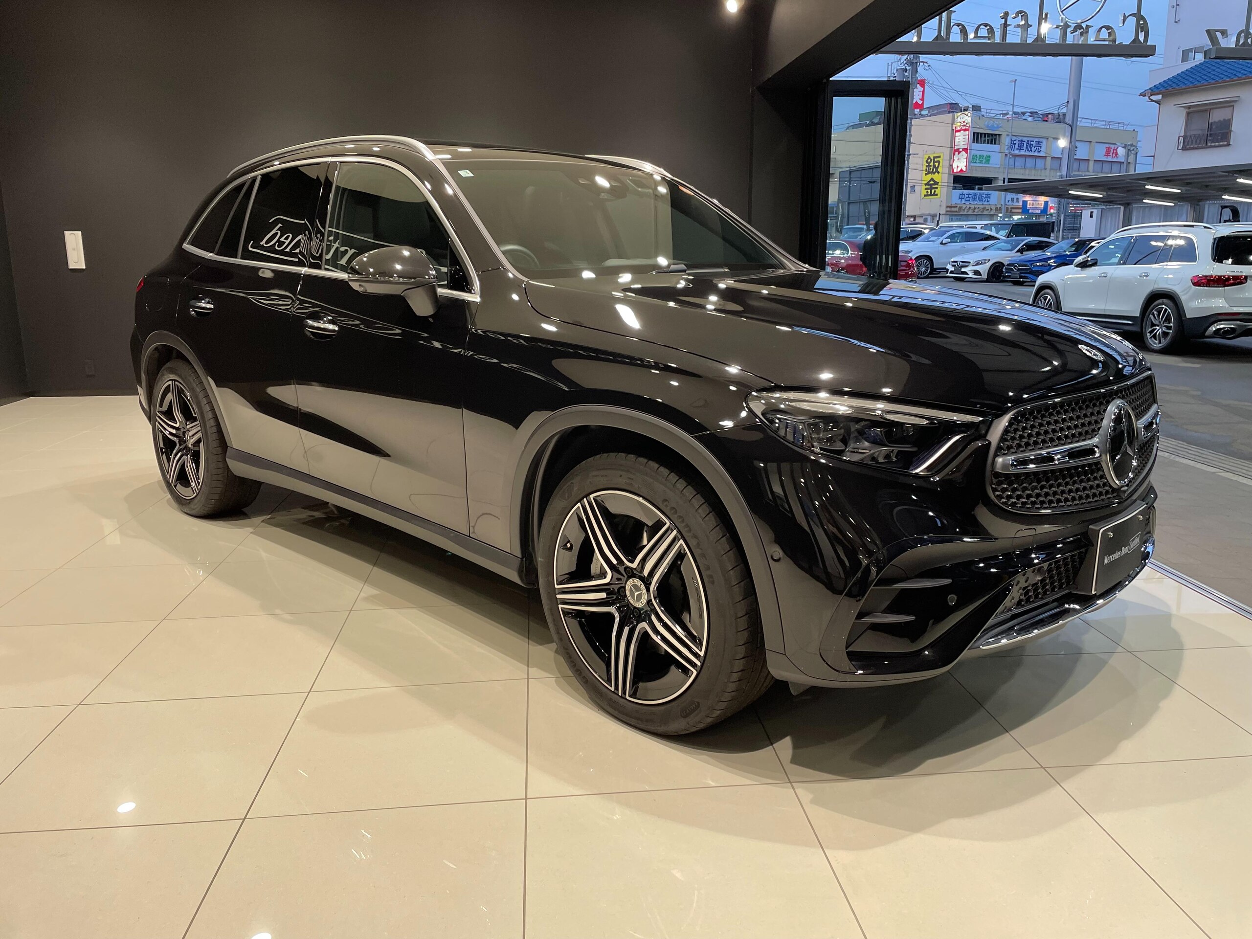 2025 Mercedes-benz Glc — photo 3