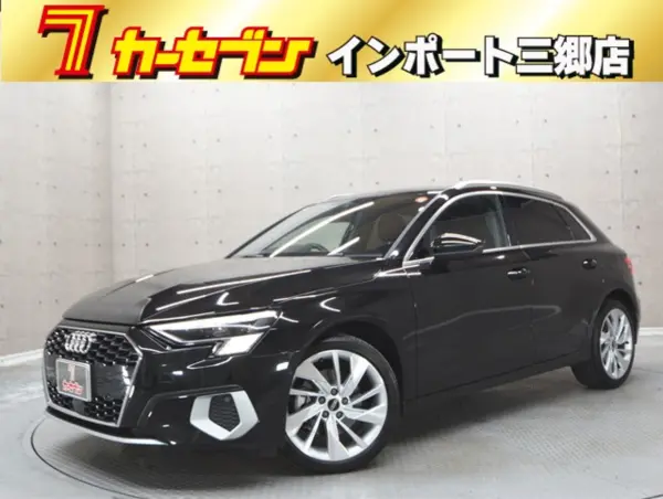 Audi A3 Sportback 1st Edition with Virtual Cockpit, Adaptive Cruise Control, Blind Spot Monitor, Lane Keep Assist, Full-Seg TV, Collision Mitigation Brake, Rearview Monitor, Corner Sensors, USB Power, One Owner (Black)