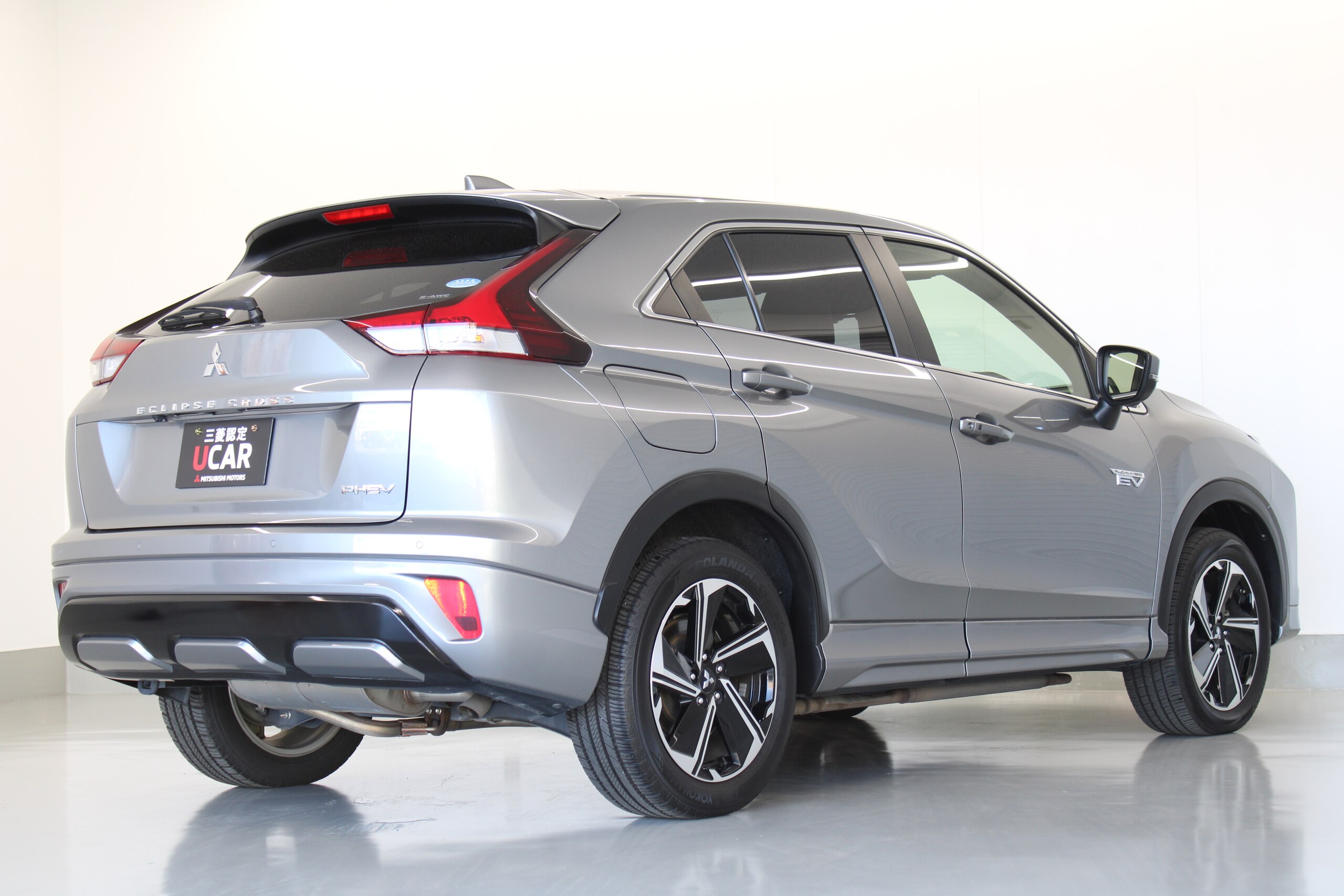 2020 Mitsubishi Eclipse Cross — photo 3