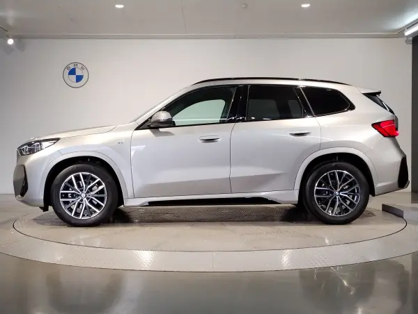 BMW X1 sDrive18i M Sport DCT — photo 7