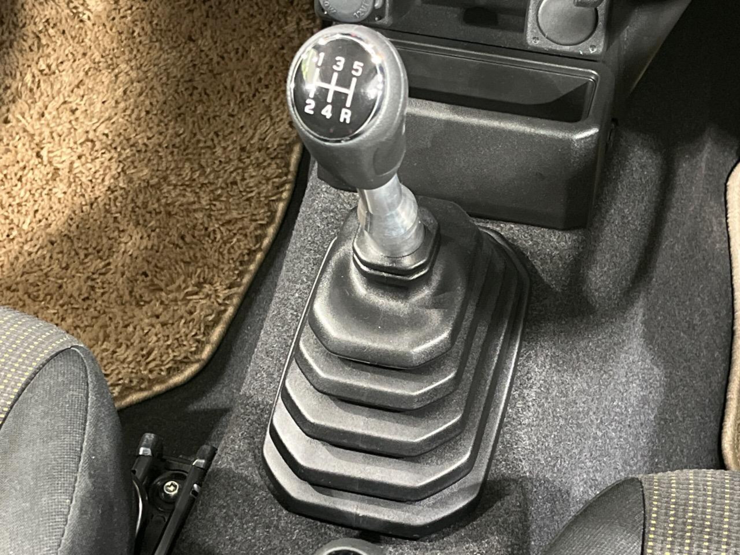 2024 Suzuki Jimny Sierra — photo 3