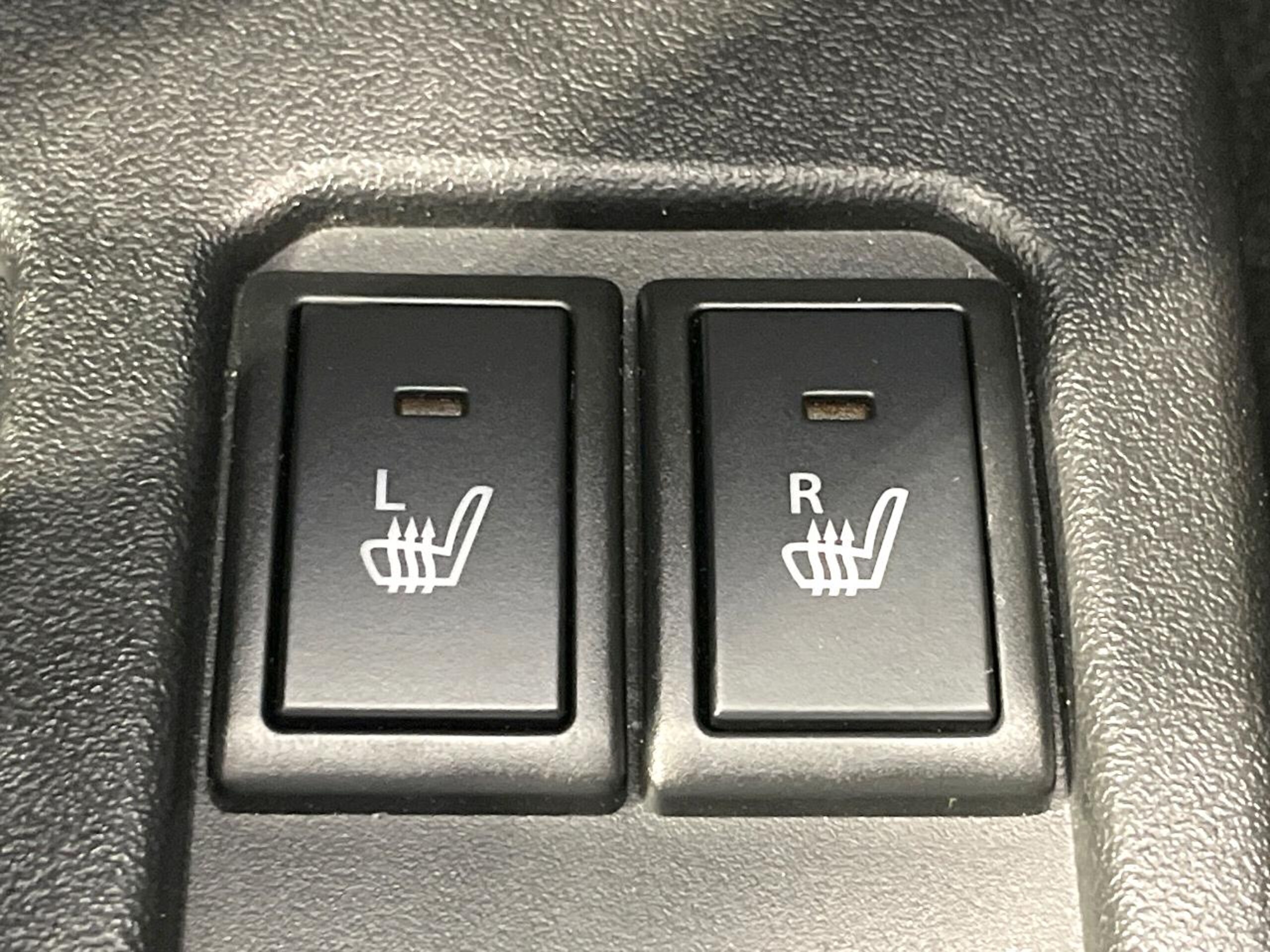 Suzuki Jimny Sierra 1.5 JC 4WD — photo 7