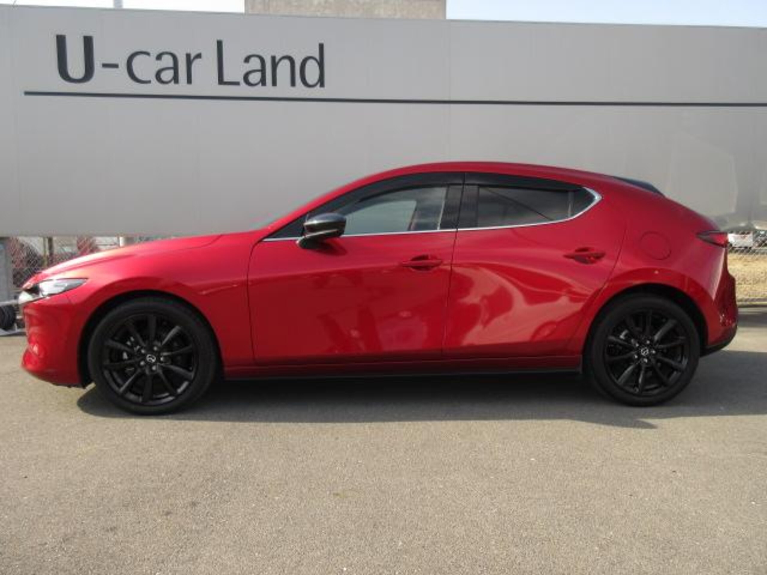 2023 Mazda 3 Fastback — photo 3