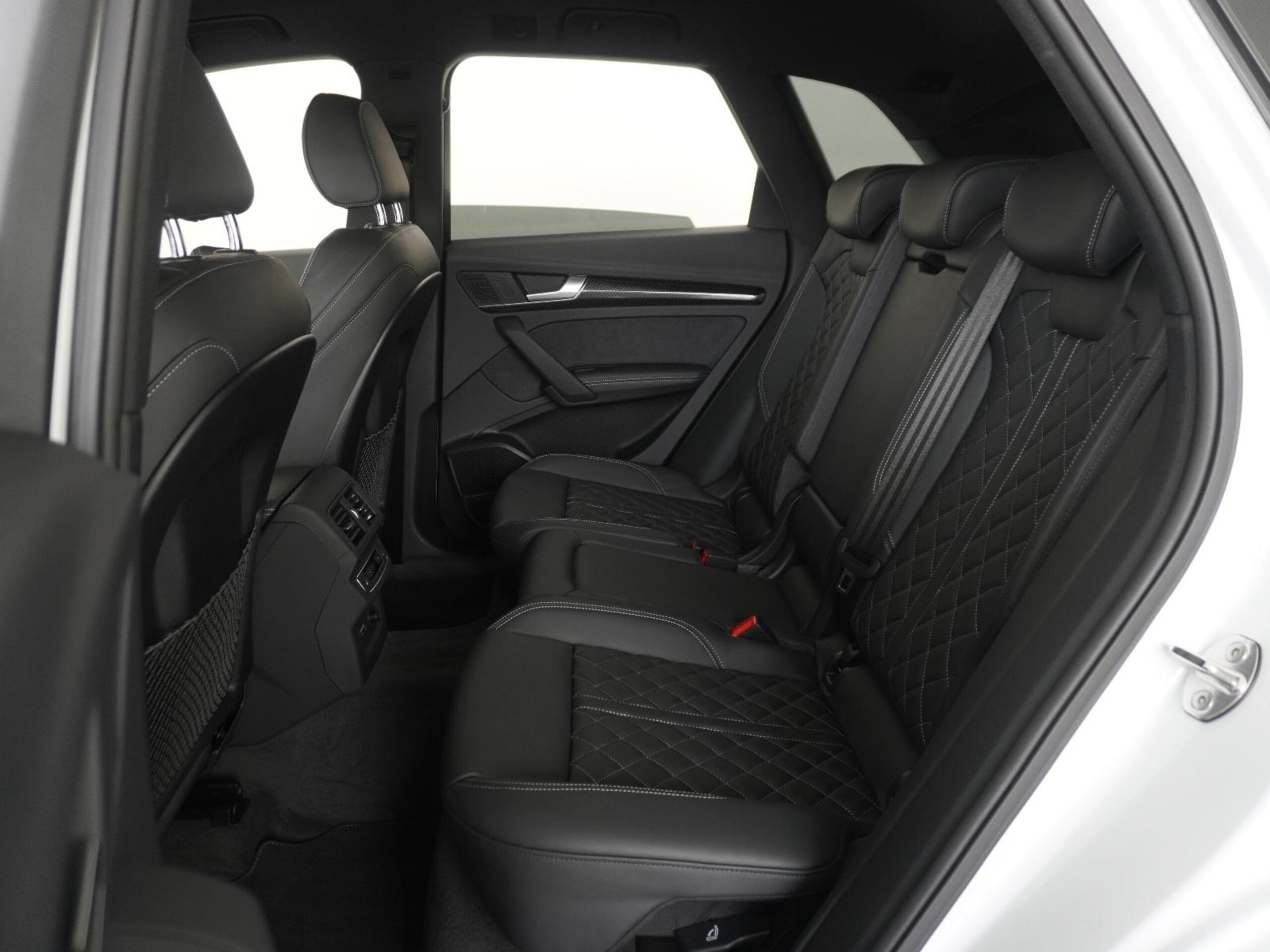 Audi SQ5 3.0 4WD — photo 9