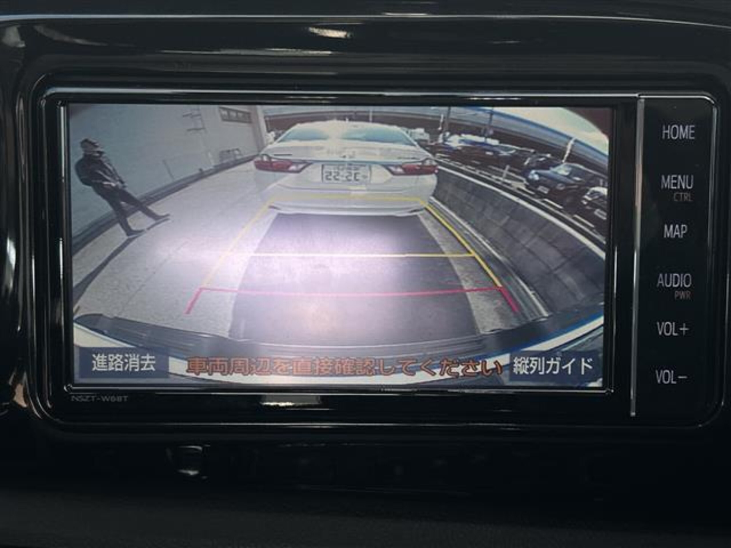 2023 Toyota Hilux — photo 3