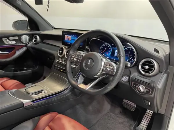 Mercedes-Benz GLC300 4MATIC AMG Line 4WD AMG Line Leather Exclusive ACC — photo 9