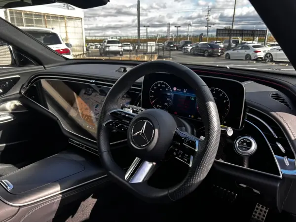 Mercedes-Benz E-Class Wagon E200 Avantgarde AMG Line Package (with ISG) MP202501 Digital Interior Package Leather Exclusive Package Advanced Package Panoramic Sliding Roof One Owner Burmester Sound Adaptive High Beam Assist Plus (Opalith White M) — photo 8