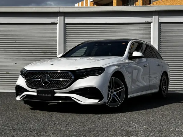 Mercedes-Benz E-Class Wagon E200 Avantgarde AMG Line Package (with ISG) MP202501 Digital Interior Package Leather Exclusive Package Advanced Package Panoramic Sliding Roof One Owner Burmester Sound Adaptive Highbeam Assist Plus (Opalith White M) — thumbnail 1