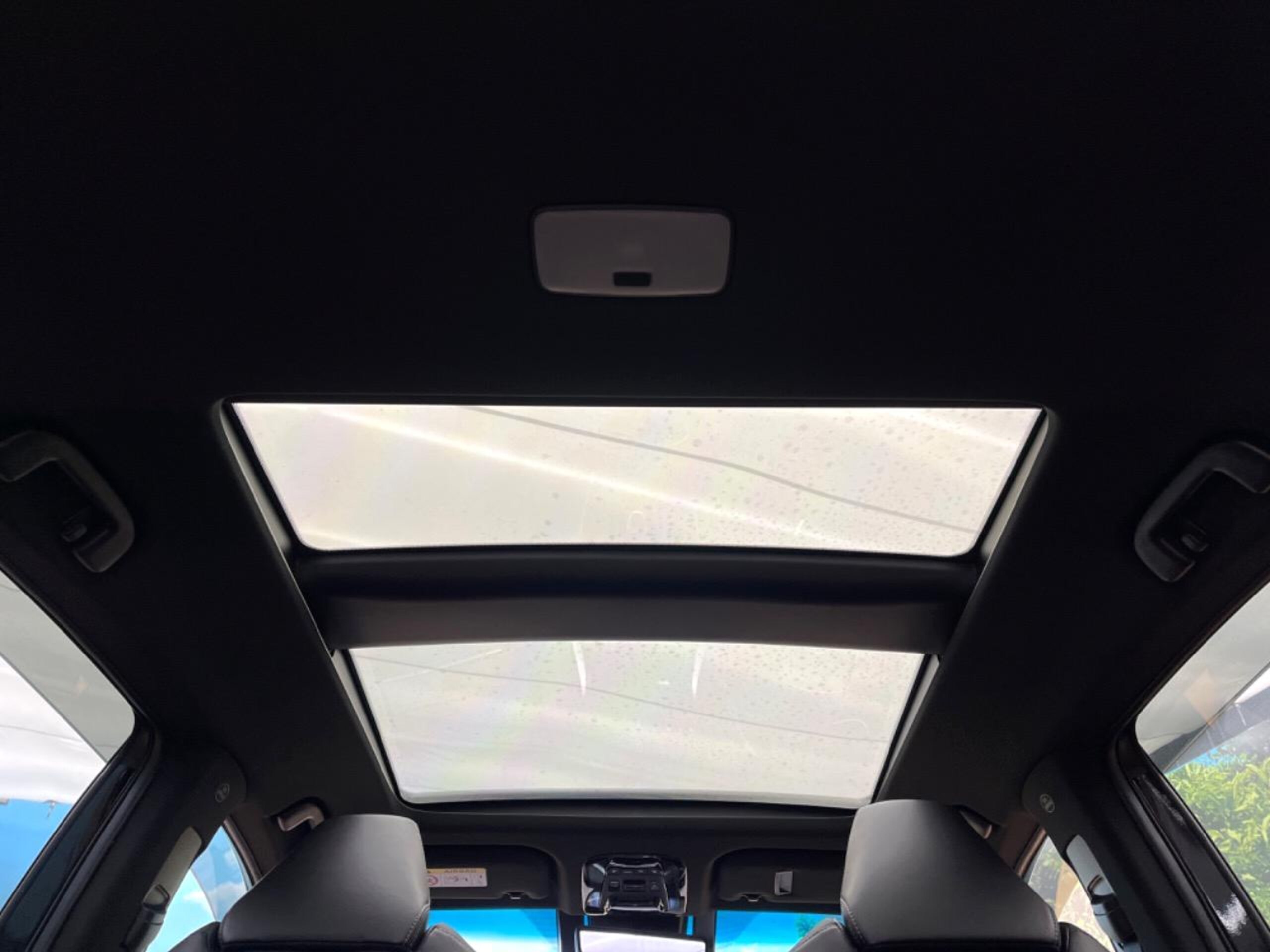 2024 Toyota Harrier — photo 3