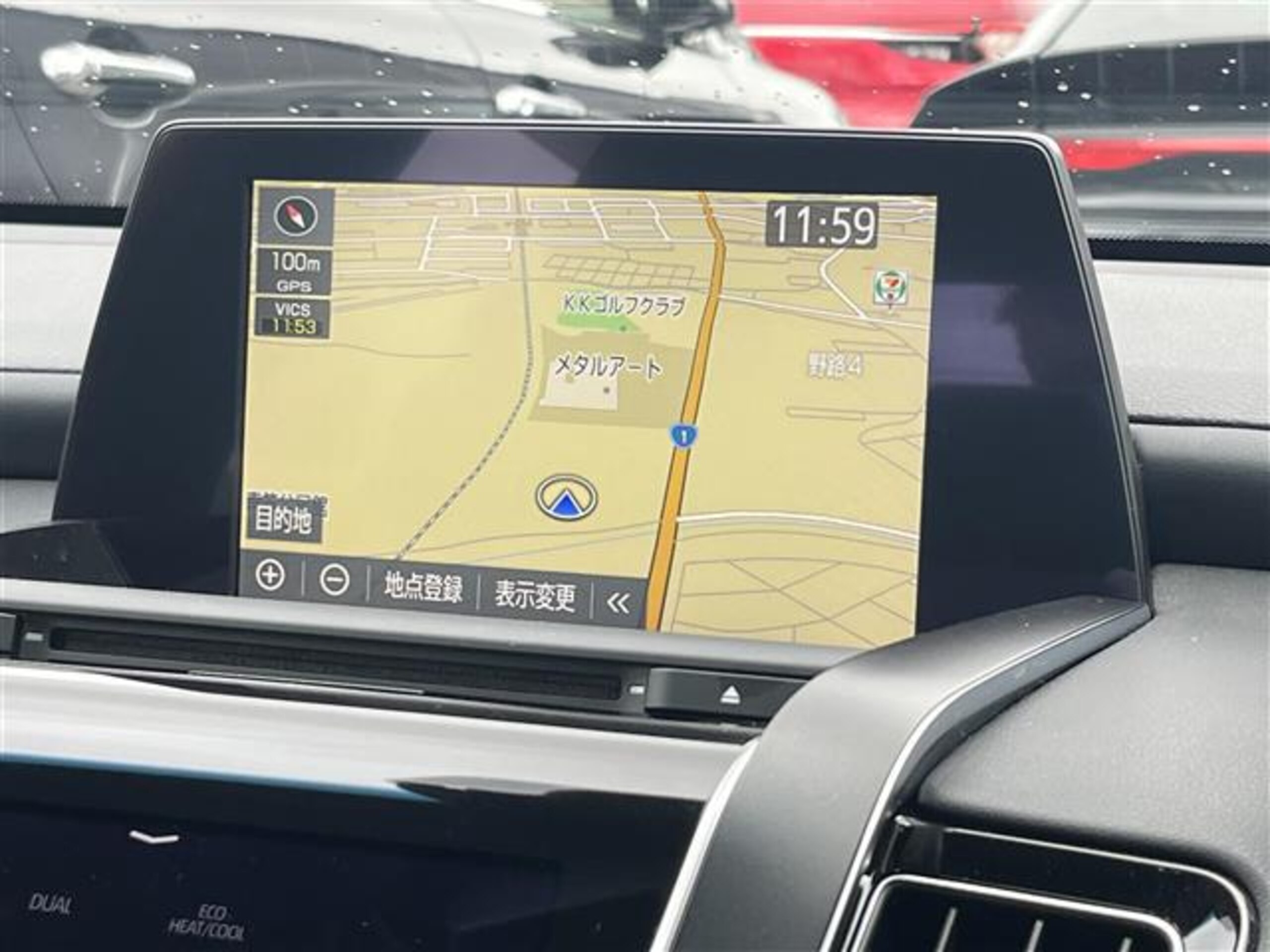 2020 Toyota Crown — photo 3