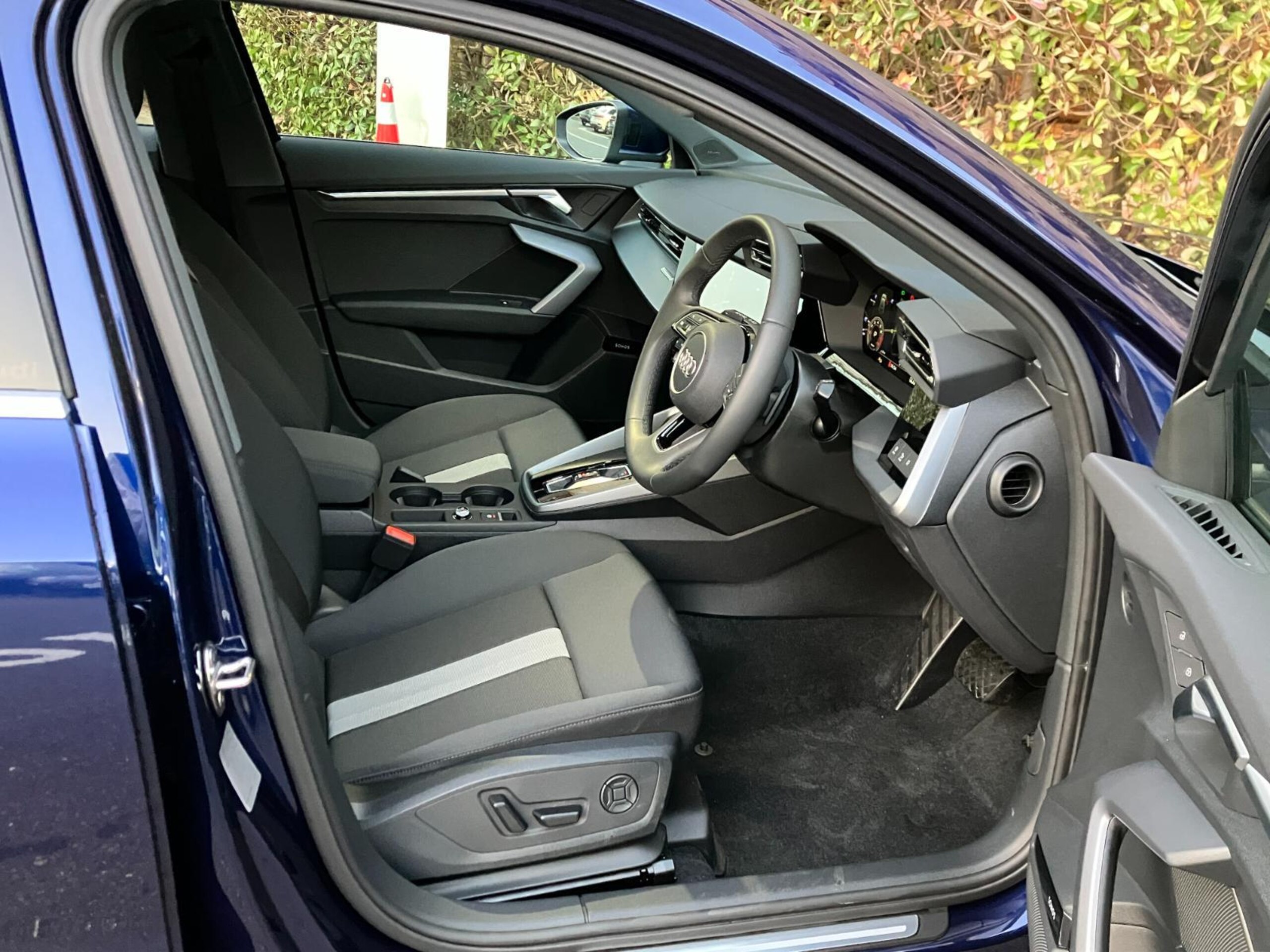 Audi A3 Sportback 30 TFSI Advanced Convenience & Assistance Package Light Navigation Package SONOS 3D Sound System Certified Used Car — photo 8