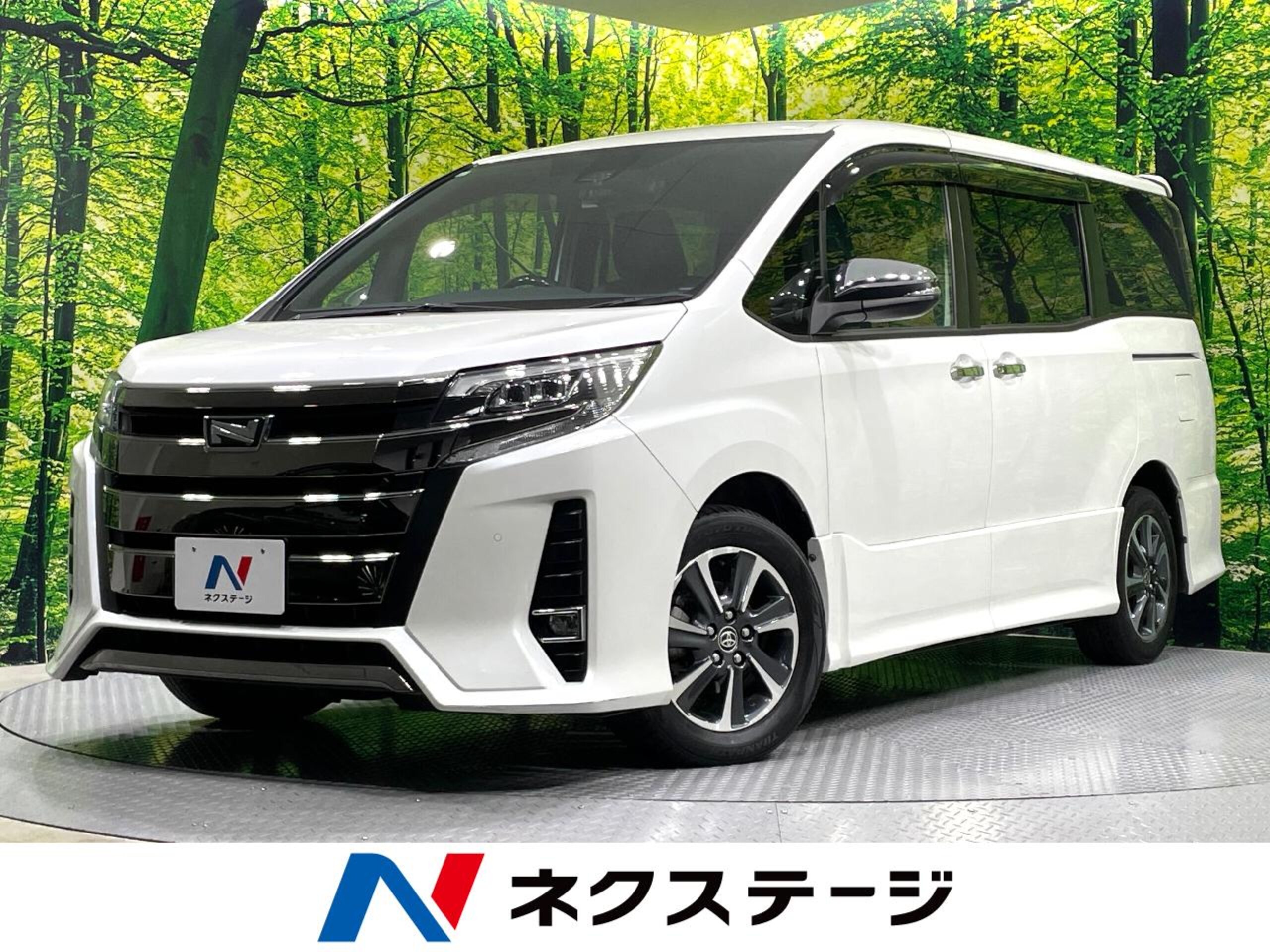 Toyota Noah 2.0 Si WxBIII