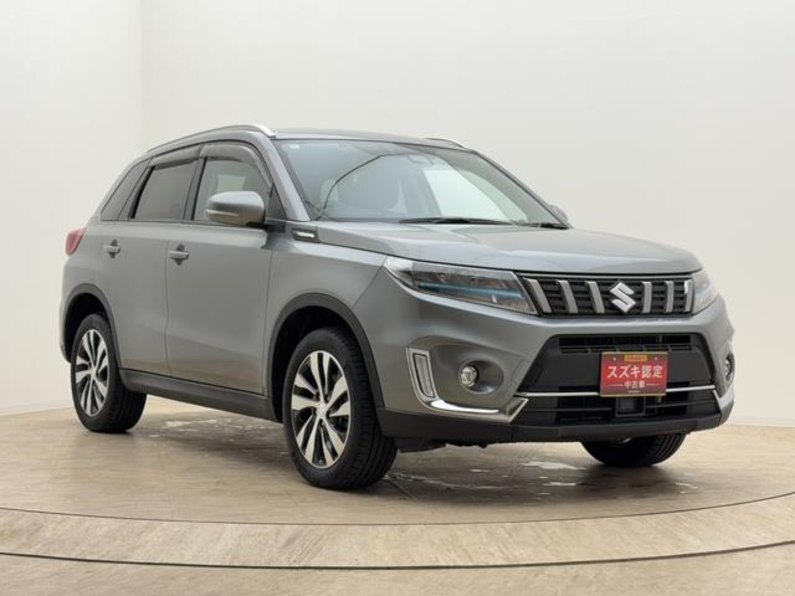 2024 Suzuki Escudo — photo 3