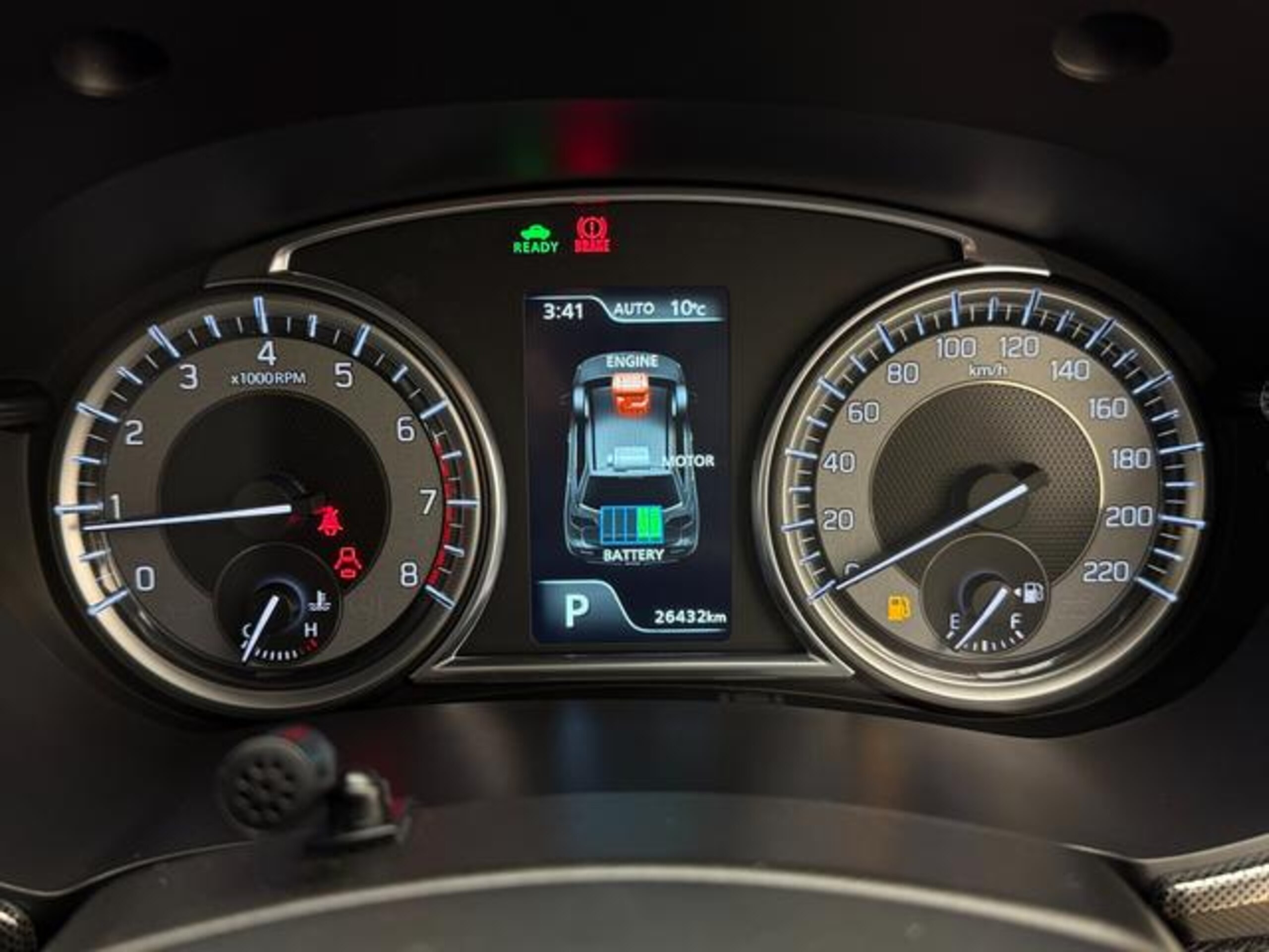 Suzuki Escudo 1.5 4WD — photo 7