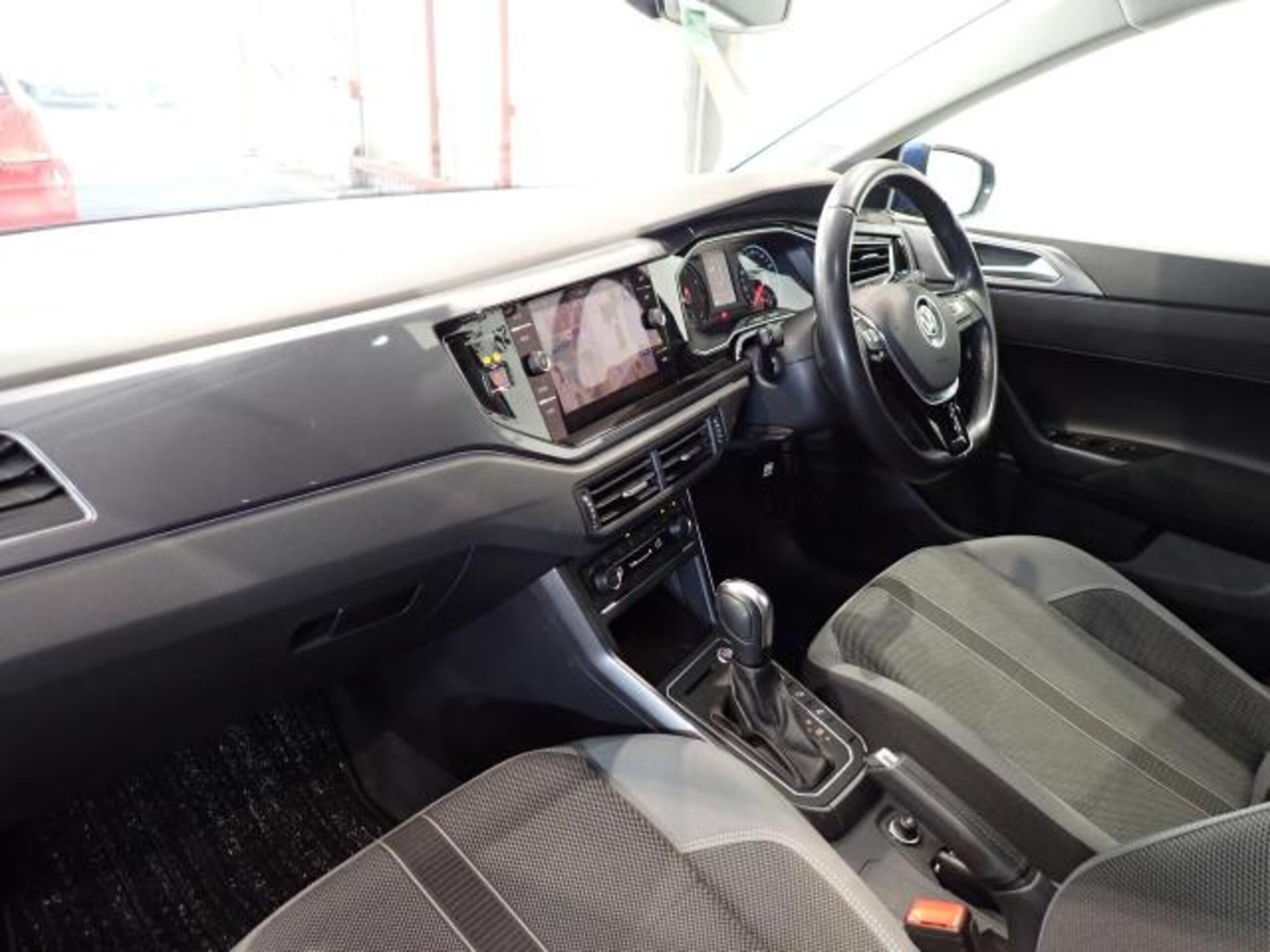 Volkswagen Polo TSI R-Line Certified Used Car with Manufacturer Warranty — photo 9