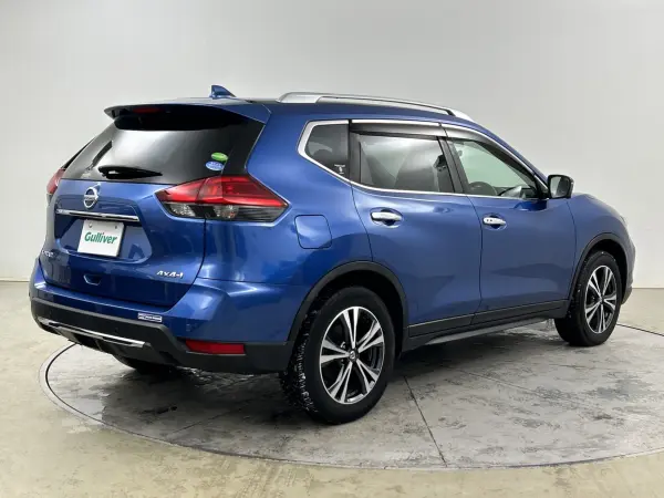 Nissan X-Trail 2.0 20Xi 2-Row 4WD — photo 9