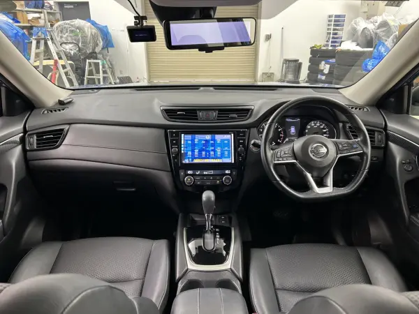 2019 Nissan Xtrail — photo 2
