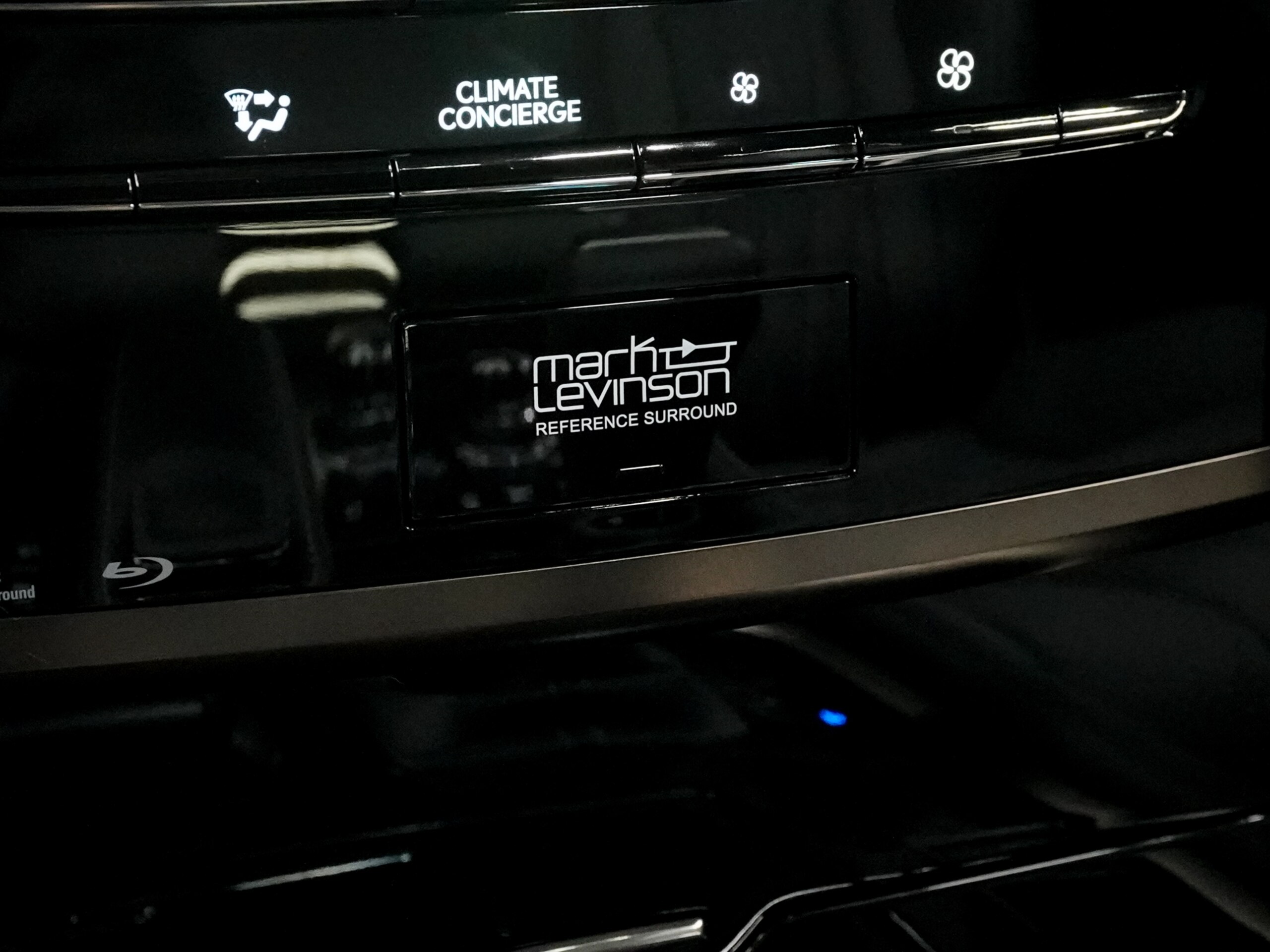 Lexus LX570 Black Sequence 4WD — photo 7