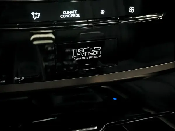 Lexus LX570 Black Sequence 4WD — photo 7