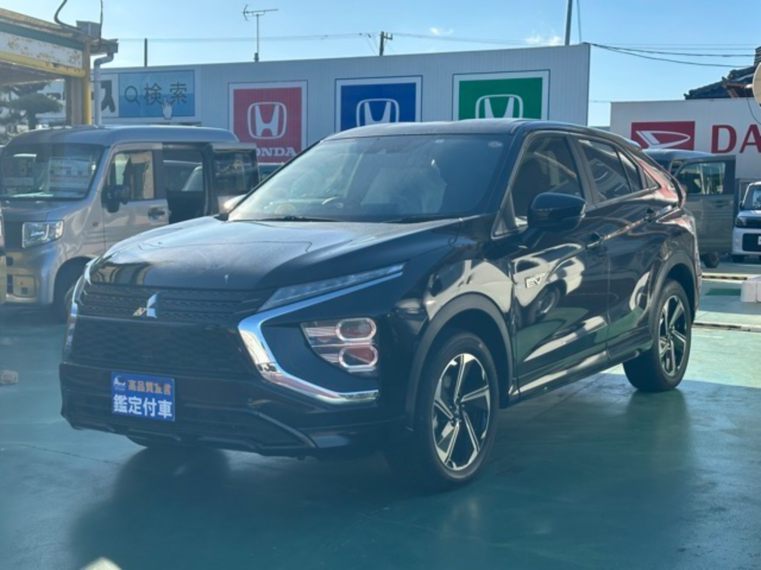2023 Mitsubishi Eclipse Cross — photo 2