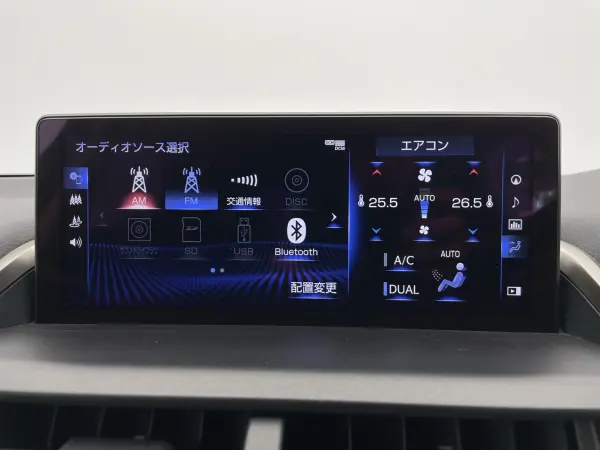 Lexus NX300h Version L 4WD — photo 8