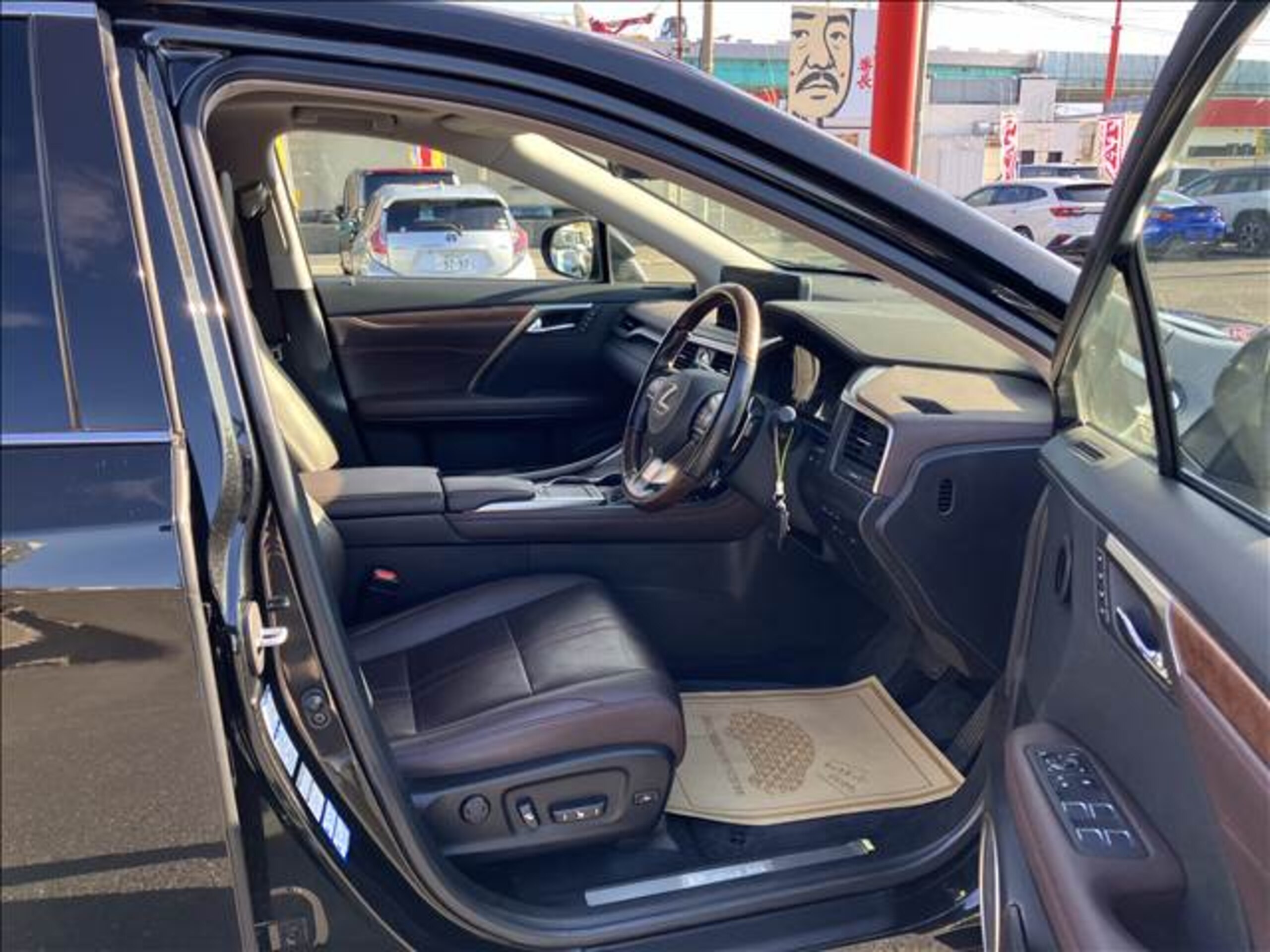 Lexus RX 450h L Package 4WD — photo 7