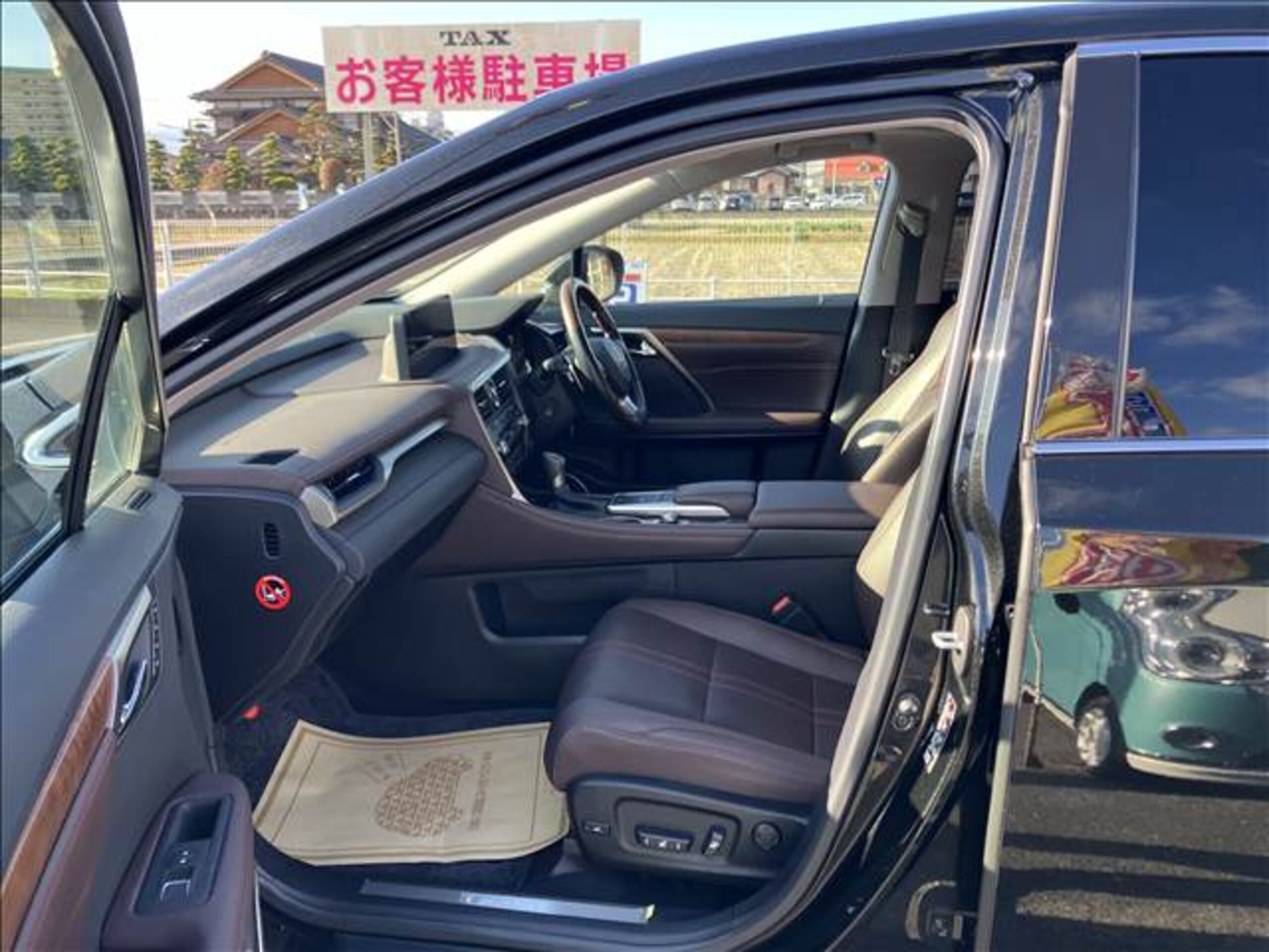 Lexus RX 450h L Package 4WD — photo 8