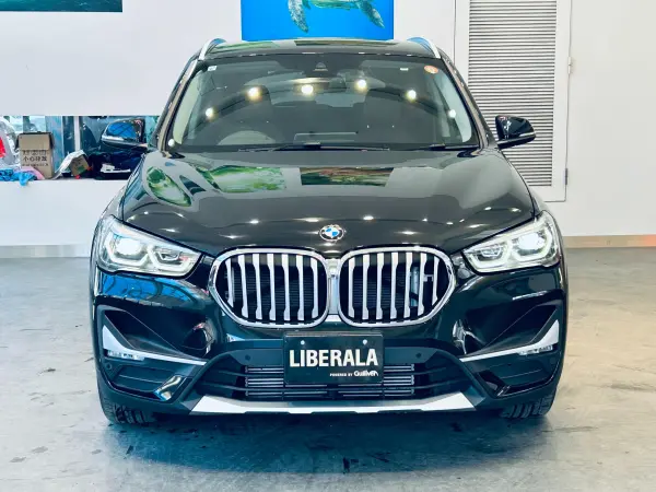 BMW X1 xDrive 18d xLine Edition Joy Plus 4WD Highline P Comfort P Intelligent Safety ACC Genuine Navigation Backup Camera Genuine 18-inch AW LED Headlights Power Tailgate Brown Leather Power Seats Driver Seat Memory Seat Heaters Wireless Charging Roof Rails (Black Sapphire Metallic) — photo 8