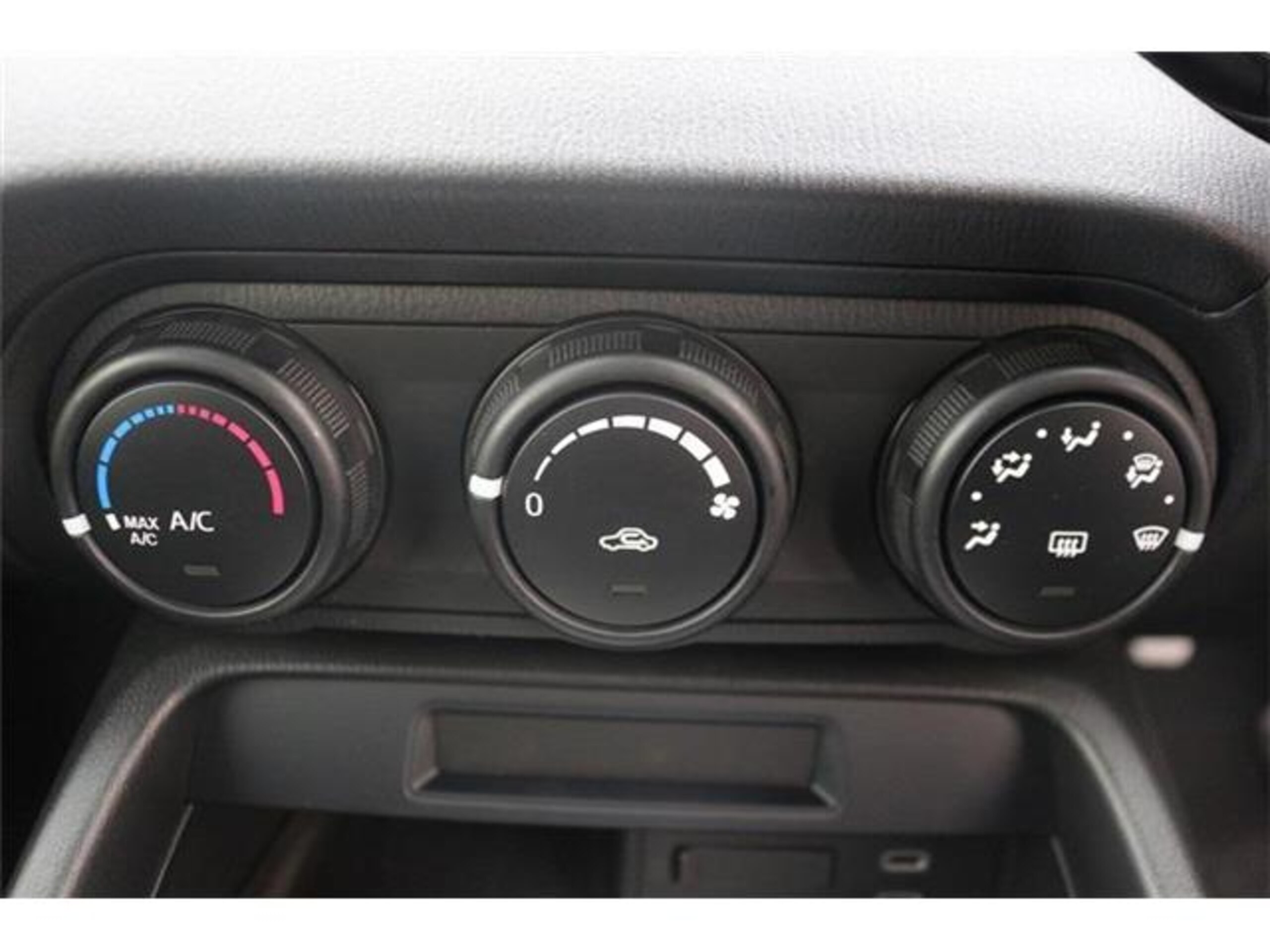 Mazda Roadster 1.5 NR-A — photo 7