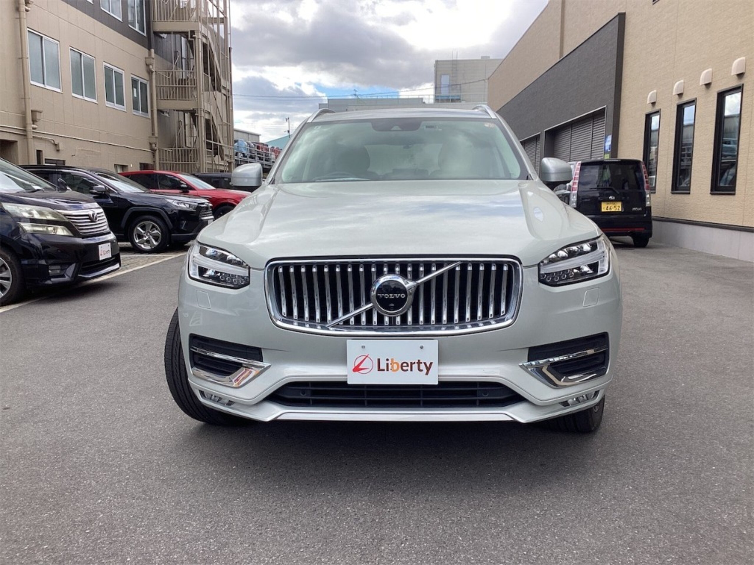 Volvo XC90 B6 AWD Inscription 4WD — photo 9
