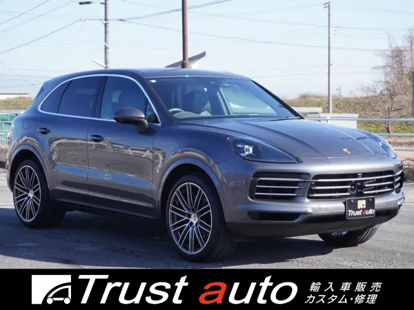 Porsche Cayenne 3.0 Tiptronic S 4WD with 22-inch 911 Turbo Design Wheels, Porsche Active Safe, Porsche PCM Navigation, Surround View Camera, LED Headlights, Power Rear Gate, Drive Recorder, Service Book (Quartzite Grey Metallic) — thumbnail 1