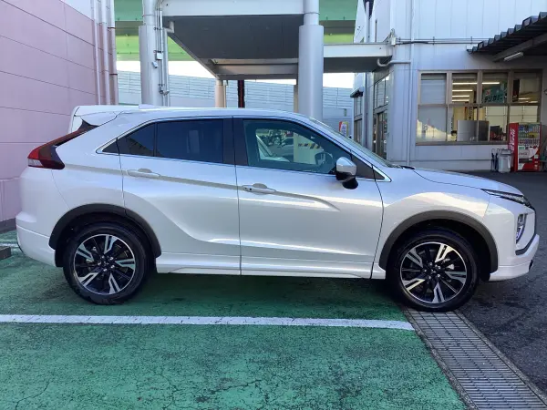 2024 Mitsubishi Eclipse Cross — photo 2