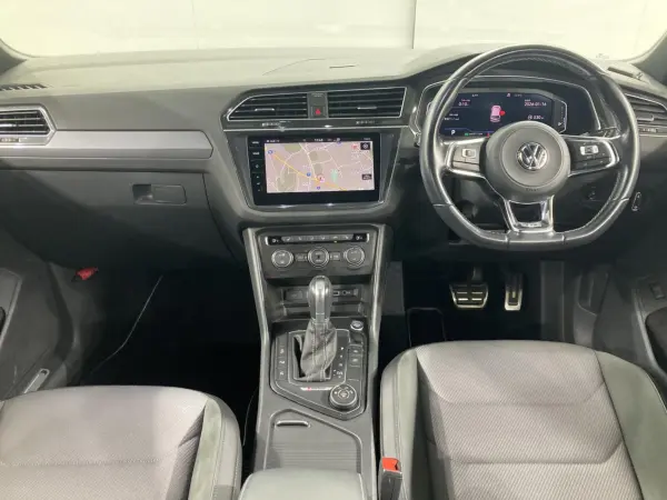 2019 Volkswagen Tiguan — photo 2