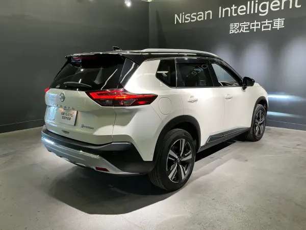 2025 Nissan Xtrail — photo 2