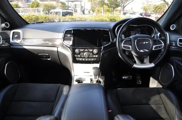 2019 Jeep Grand Cherokee — photo 2 | Tuminion Kenya