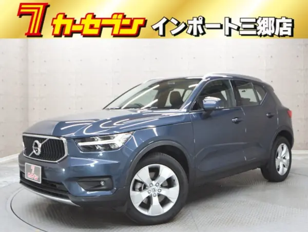 Volvo XC40 B4 Momentum with Adaptive Cruise Control, Collision Mitigation Braking, Blind Spot Monitor, Seat Heater, LED Headlights, Drive Recorder, Apple CarPlay, Smartphone Link, Parking Sensors, 360-Degree Camera (Blue)
