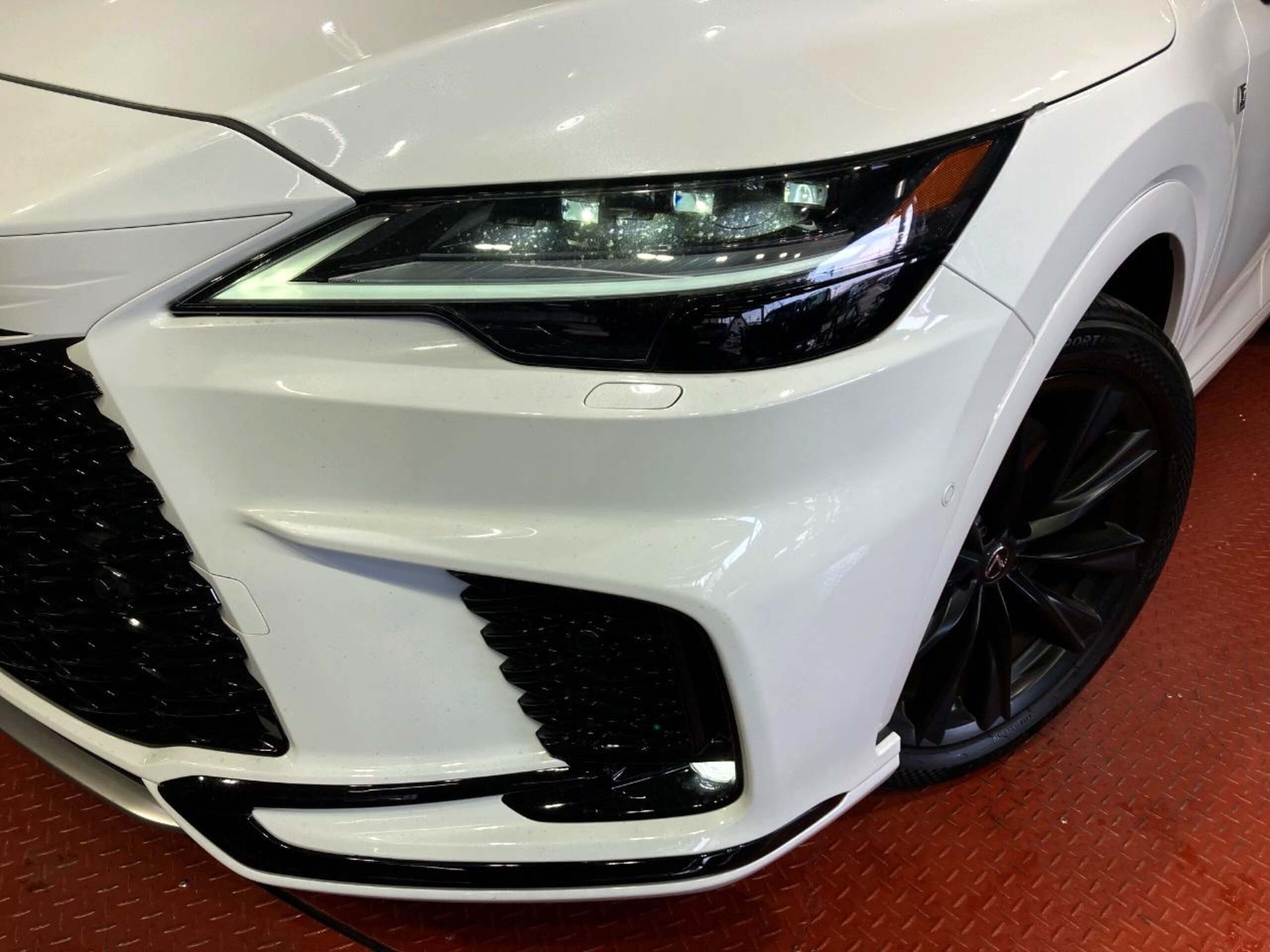 Lexus RX 500h F Sport Performance 4WD — photo 8