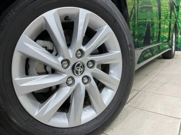 Toyota Noah 2.0 Z — photo 9