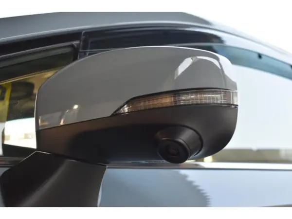 Subaru XV 2.0 Advance 4WD with Diatone Navigation & Front & Side Cameras (Cool Gray Khaki) — photo 7