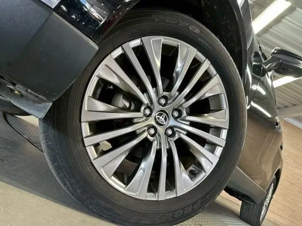 Toyota Harrier 2.5 Hybrid E-Four Z Leather Package 4WD Panoramic Roof/4WD/JBL Sound/360 Camera/Navi TV/Radar Cruise/Collision Mitigation/Lane Assist/19-inch Alloy/Seat Memory/Power Rear Gate/Smart Key/Push Start/ETC (Black) — photo 9