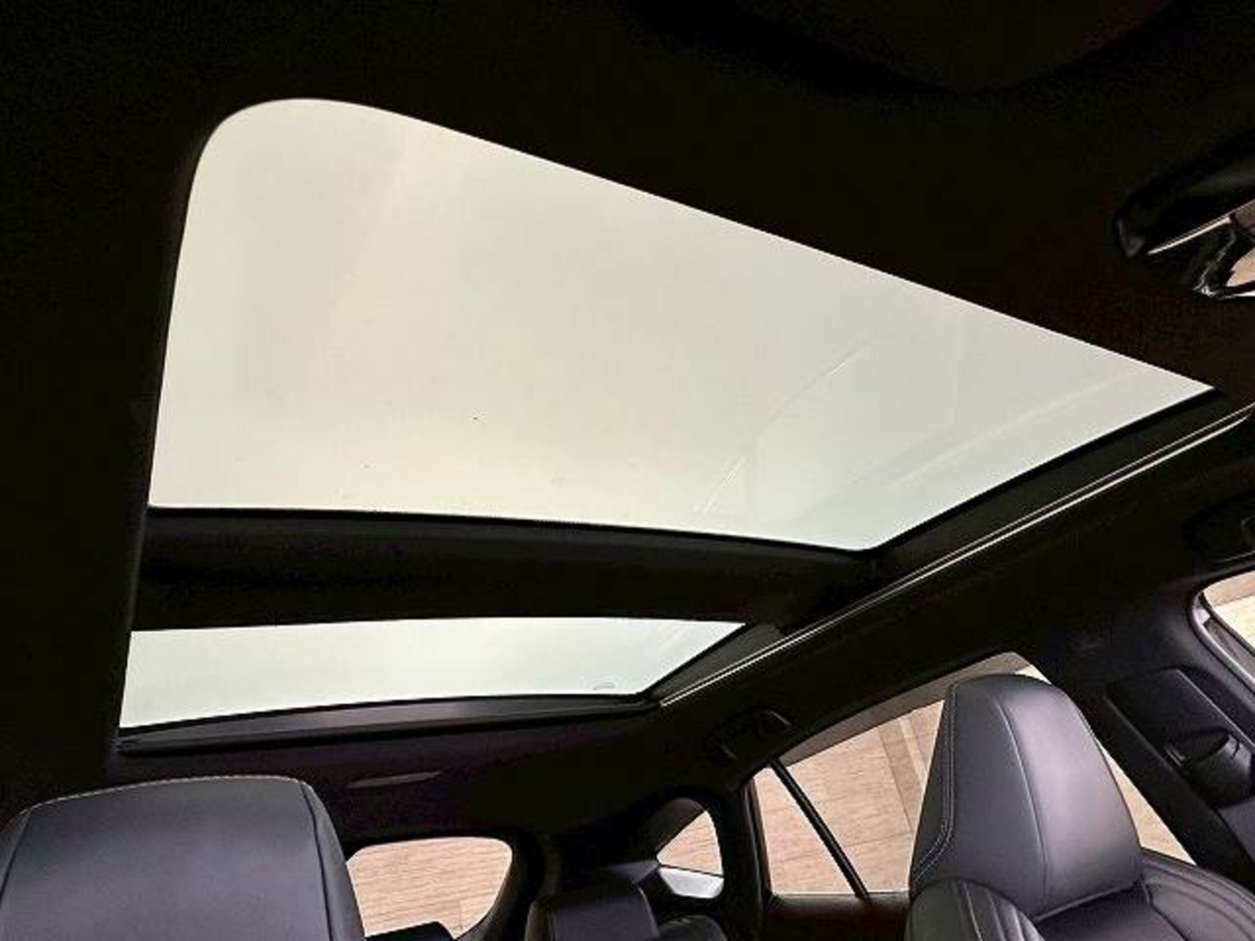 Toyota Harrier 2.5 Hybrid E-Four Z Leather Package 4WD — photo 7